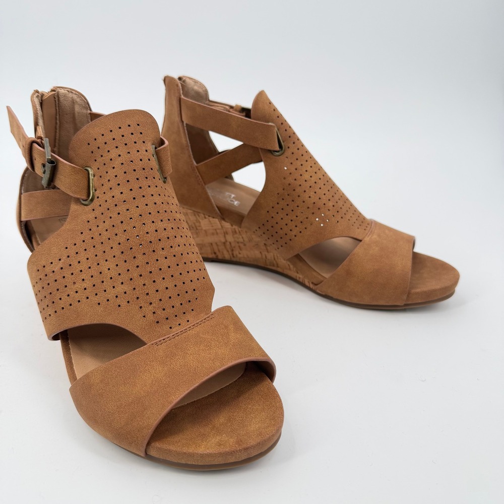 Market & Spruce Cognac Brown Faux Suede Cork Wedge Sandals Size 8